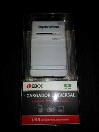 CARGADOR BATERIAS UNIVERSAL